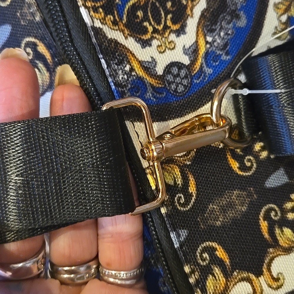 NWT Alice + Olivia Classy Black/Blue Design Print Weekender Bag - Picture 9 of 12